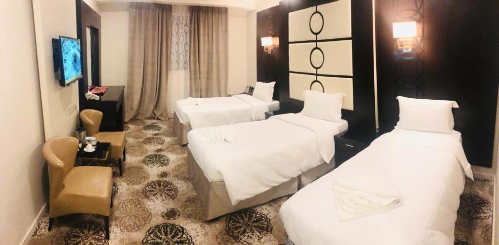 Al Bayraq Hotel Мека Екстериор снимка